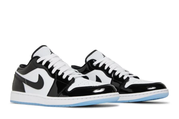 Air Jordan 1 Low SE 'Concord'