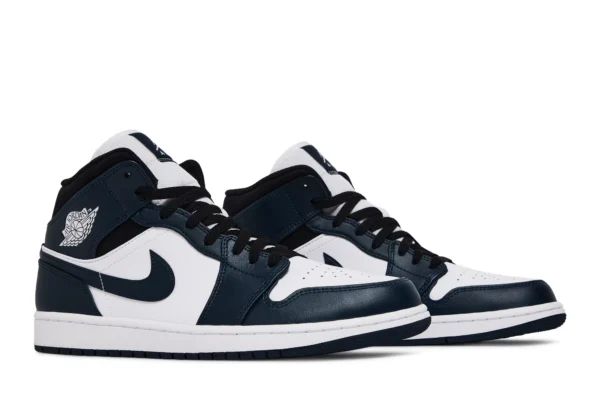 Air Jordan 1 Mid 'Armory Navy'