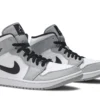 Air Jordan 1 Mid 'Smoke Grey'