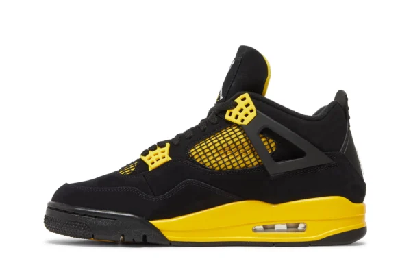 Air Jordan 4 Retro 'Thunder' 2023