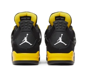 Air Jordan 4 Retro 'Thunder' 2023