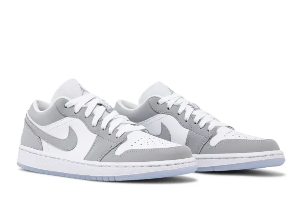 Wmns Air Jordan 1 Low 'White Wolf Grey'