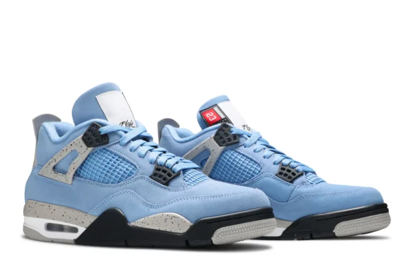 Air Jordan 4 Retro 'University Blue'