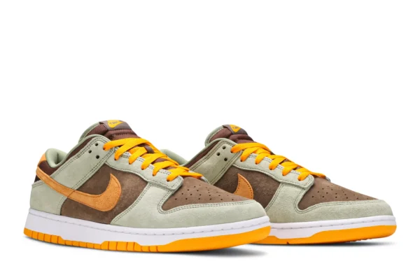 Dunk Low 'Dusty Olive'