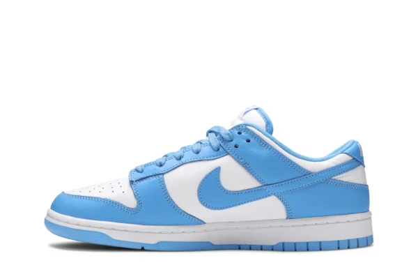 Dunk Low 'University Blue'